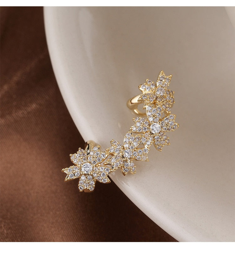 Luxury Sparkling Crystal Flower Ear Bone Clip